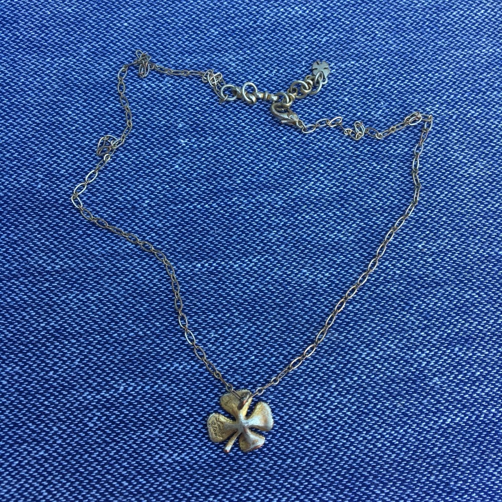 Lucky Brand Gold Clover Necklace - Picture 5 of 8